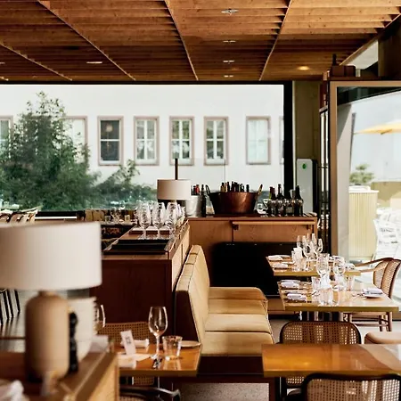 Hotel Karl August - A Neighborhood Nuremberg