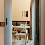 Szálloda Karl August - A Neighborhood 4*