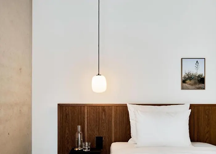 Hotel Karl August - A Neighborhood