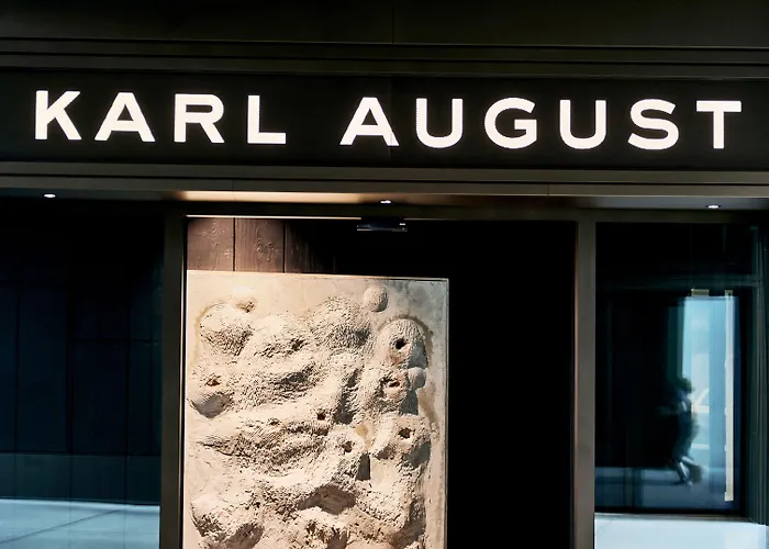 Karl August - A Neighborhood Hotel